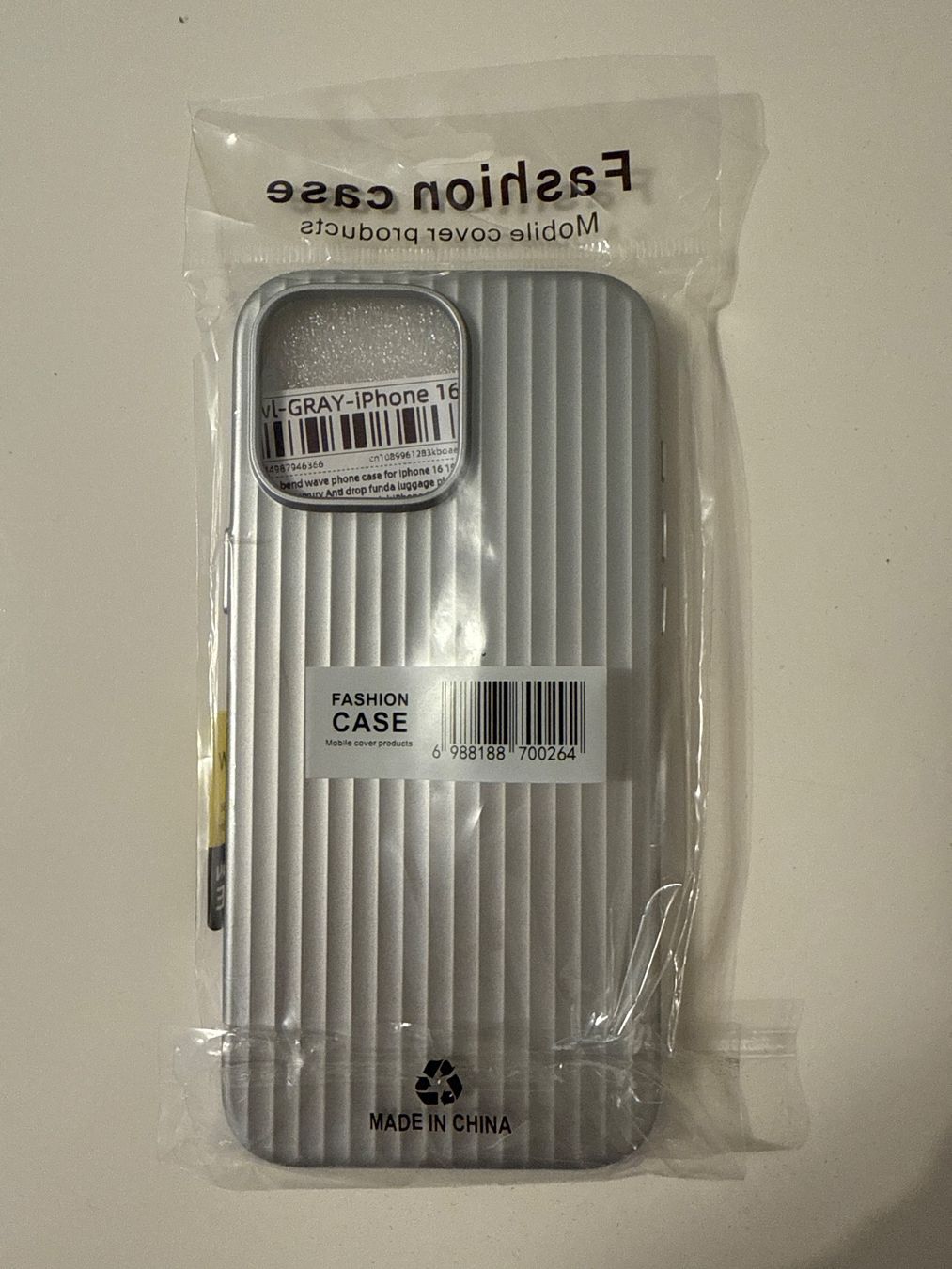 Topcase: IPHONE 16 PRO MAX CASE – Nuovo e nell'imballaggio originale da Zürich venduto da SWKA