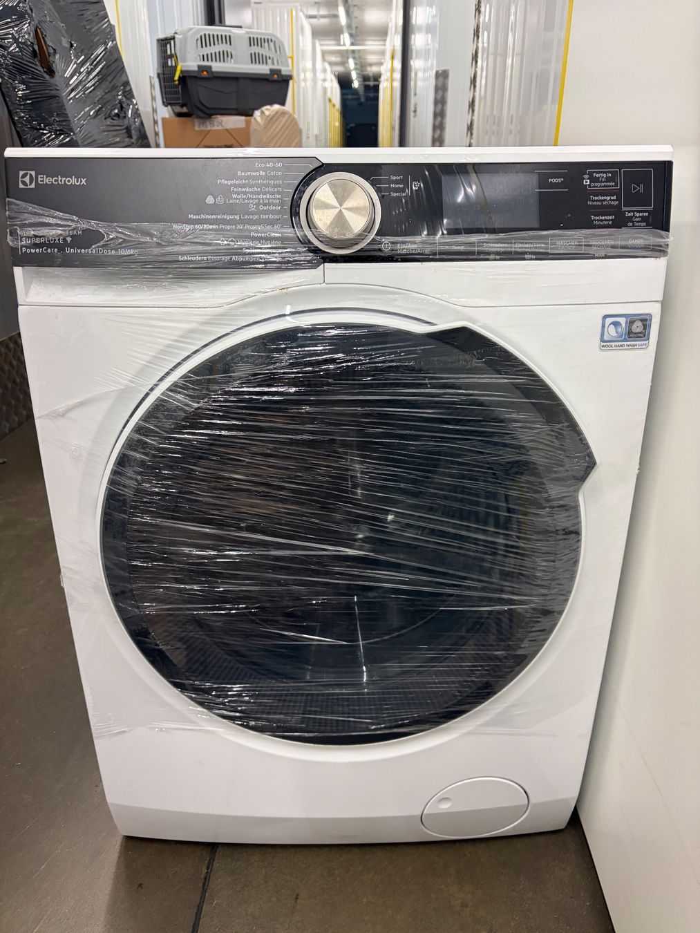 Electrolux Machines à laver: Lave\-linge séchant – D'occasion à Genève par zei_rkd9