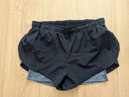 Kurze Sporthose von H&M Grösse 38