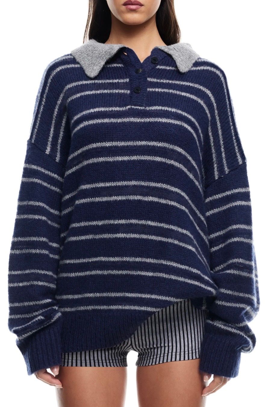 Pullover & Sweatshirts: Lioness Oversize Pullover Gr. S-M – Gebraucht aus Klingnau von Vdado
