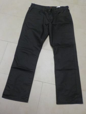 Hose Guess, schwarz (1)