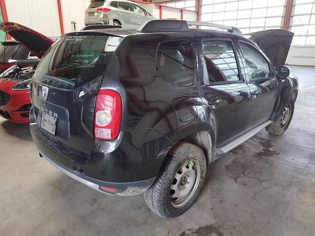 Dacia Autos: Dacia Duster 1.6 4x4 unfall – D'occasion à Affeltrangen par AutoZentrumAG 2