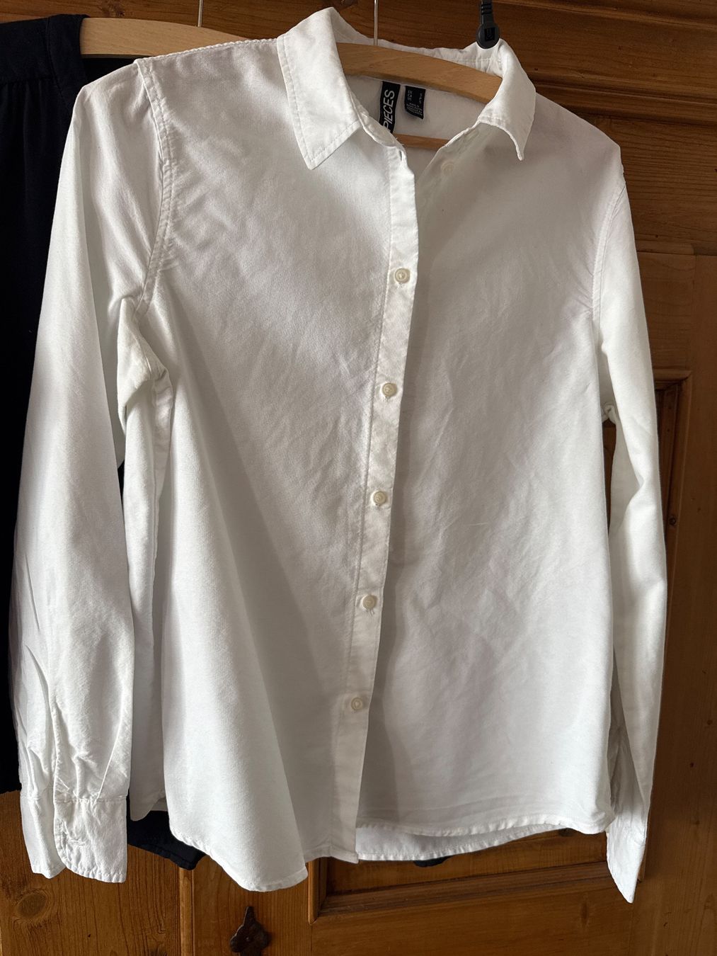 Camicette: 2 x Damen Bluse Schwarz Weiss Gr. S – Usato da Winterthur venduto da britsi 5