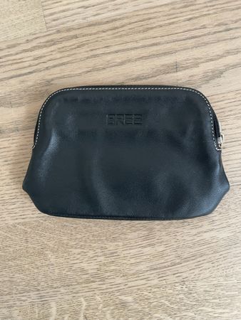 Necessaire von BREE aus Echtleder