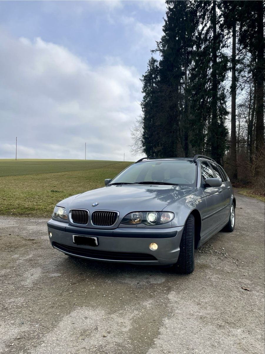 BMW Automobili: BMW 325i E46 Touring, Automat – Usato da Nennigkofen venduto da LinsAi