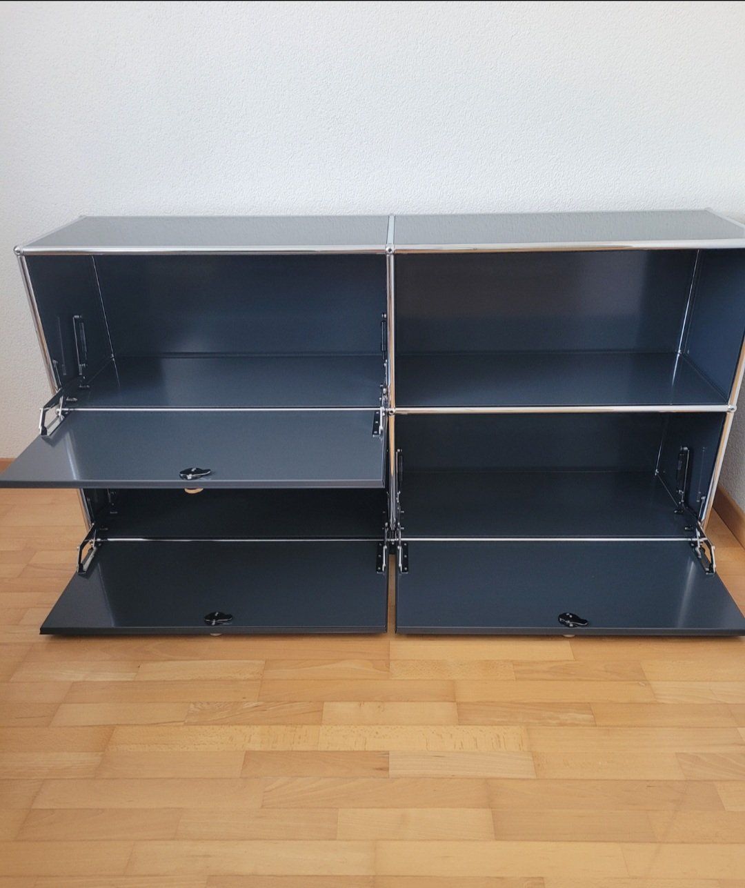 USM Kommoden: USM Haller Sideboard Anthrazit – Gebraucht aus Uttwil von designwerk5 1