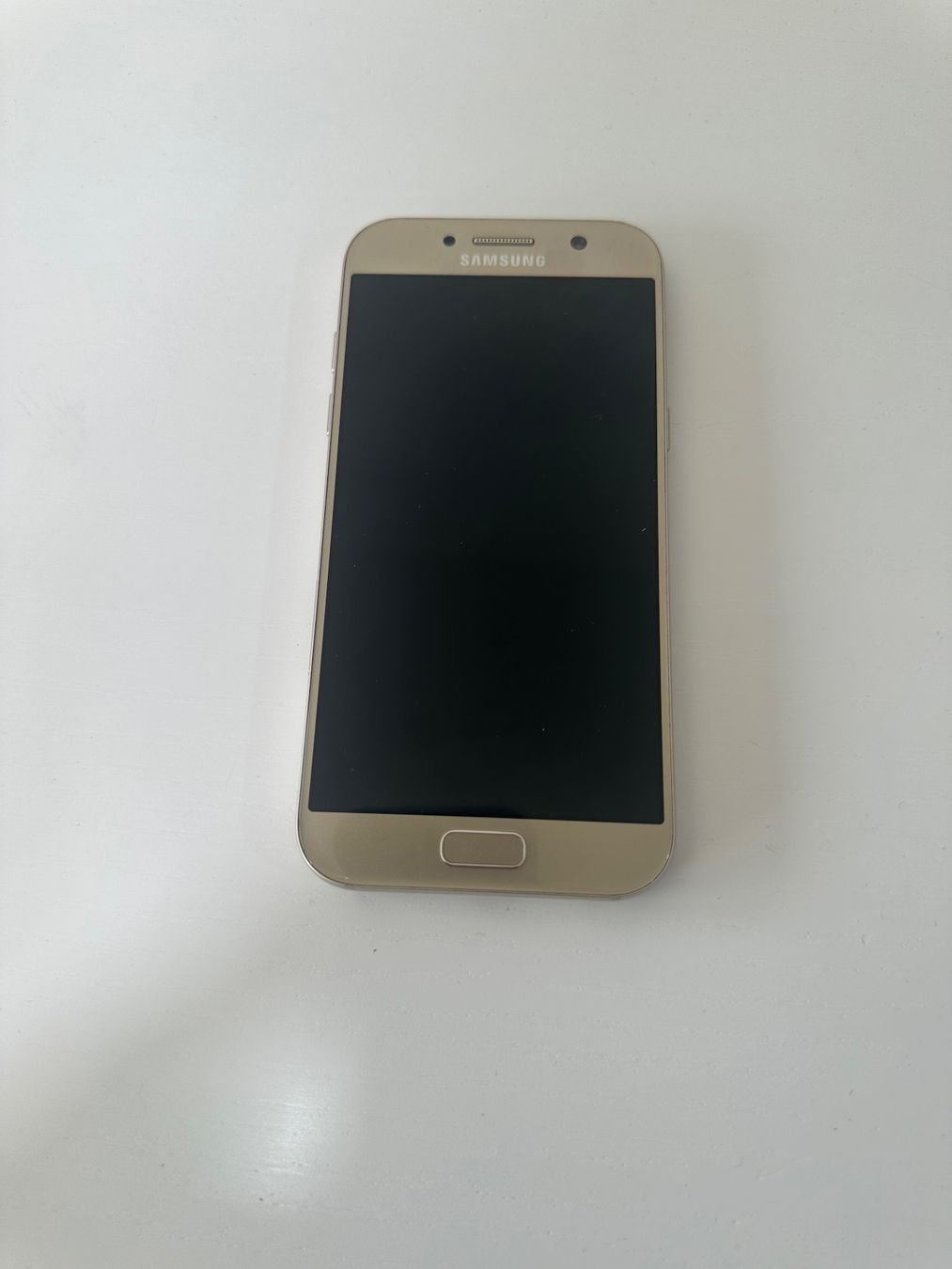 Samsung Telefoni cellulari / Smartphones: Samsung Galaxy A5 2017 32GB Gold – Usato da St.Gallen venduto da kaufdeinhandy