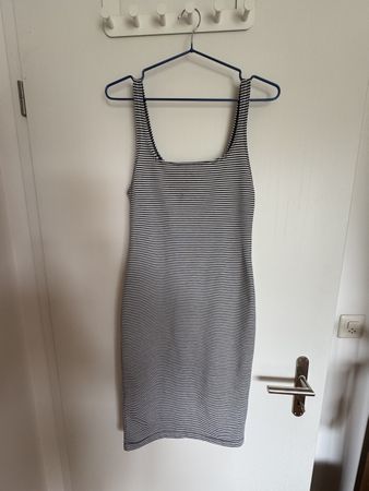 Zara Streifen Kleid Lang