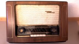 Röhrenradio Grundig 942W