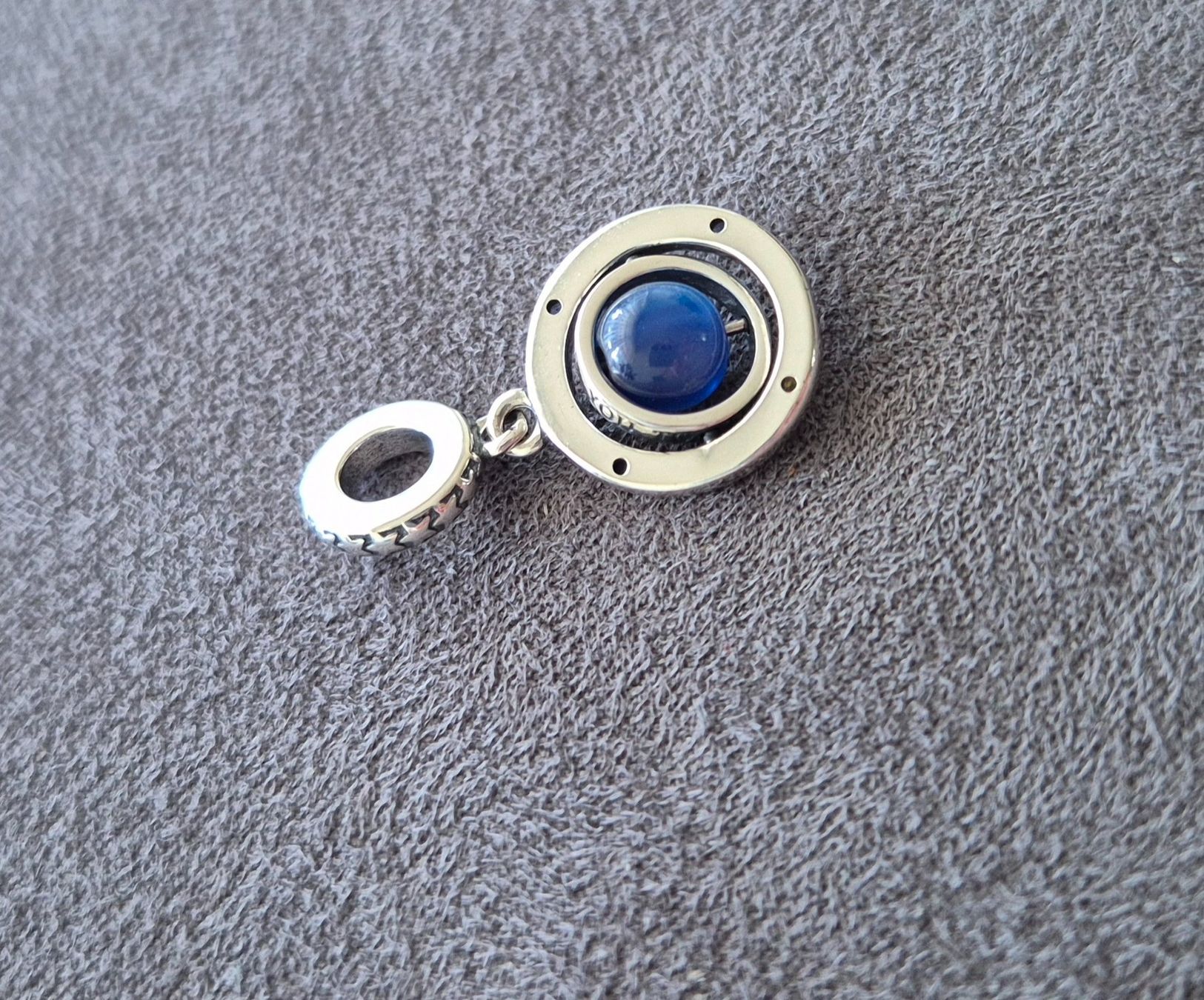 Ciondoli: Silber Charm drehbare Galaxy +Garantie – Nuovo (secondo la descrizione) da Rotkreuz venduto da Carbone_Bijou-Shop 2
