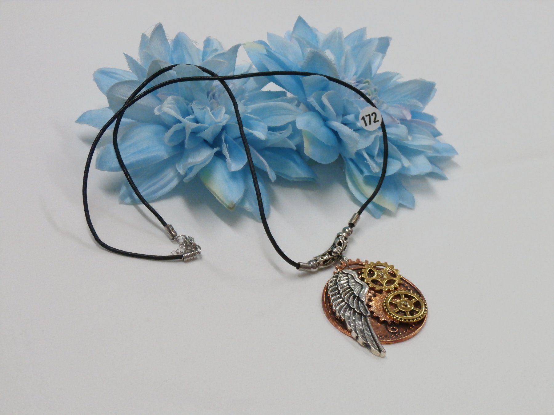 Catenine: 1 Schmuckkette mit Anhänger Steampunk – Nuovo e nell'imballaggio originale da Blatten b. Naters venduto da Hobschelti 1