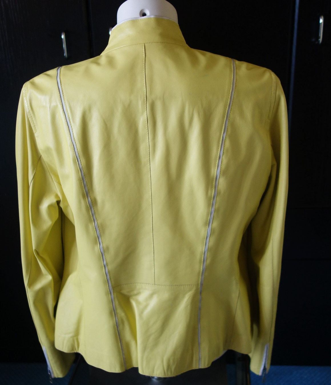 Betty Barclay Jacken: Lederjacke Betty Barclay Gr. 40 – Gebraucht aus Pfäffikon ZH von Margot1 1