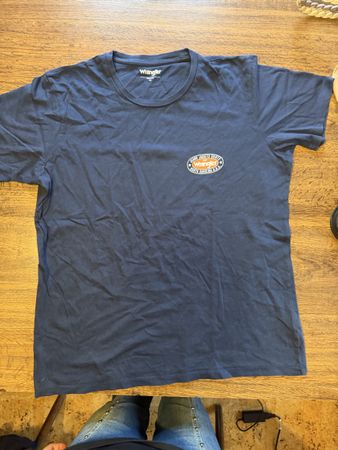 Wrangler T-Shirt XL, Vintage Look, Top Zustand für den Somme