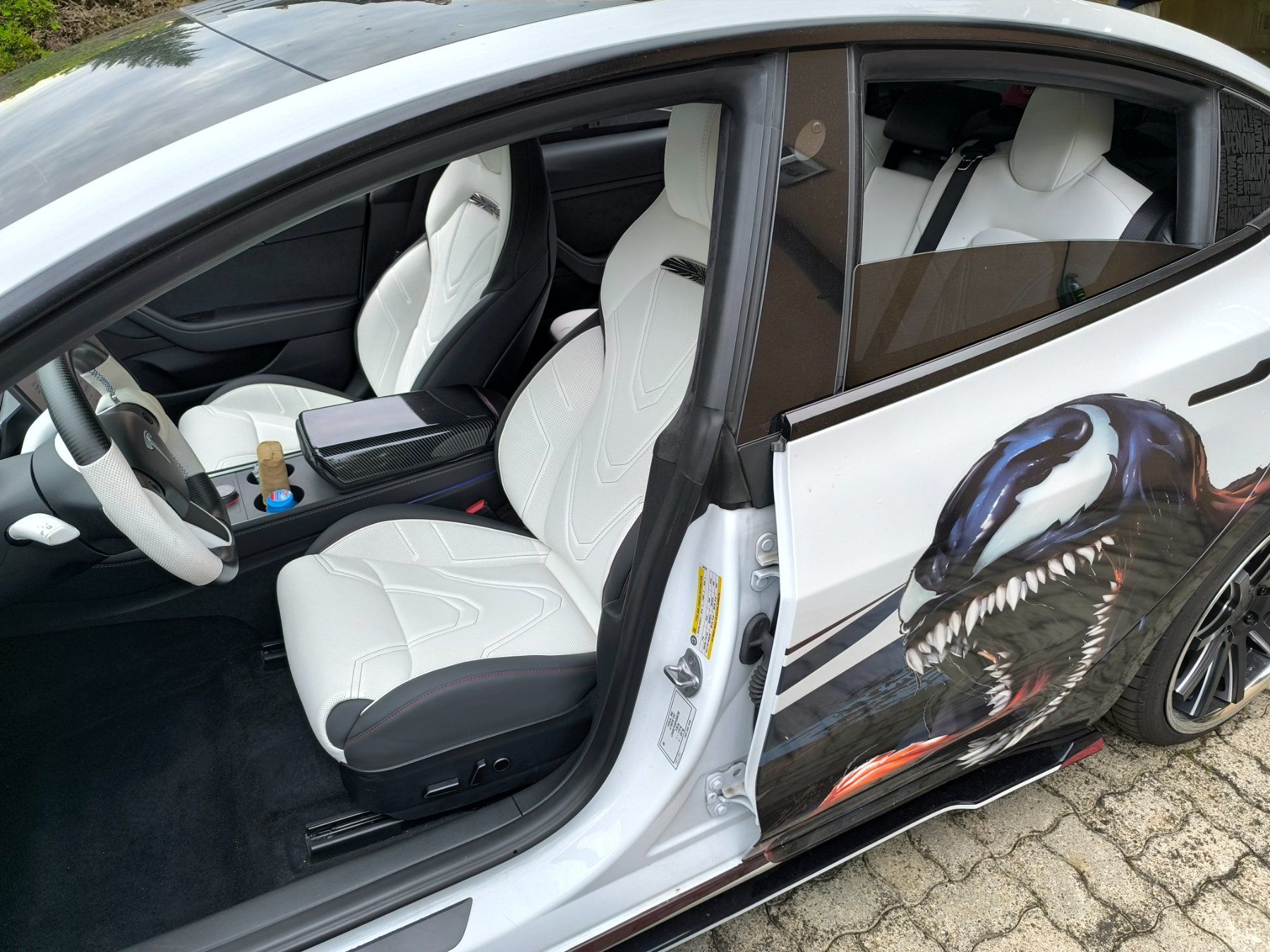 Tesla Alle Autoersatzteile: Tesla Model 3/Y "Viper" Vordersitze mit belüfteter – Neu (gemäss Beschreibung) aus Flühli LU von avr_jhm6 1