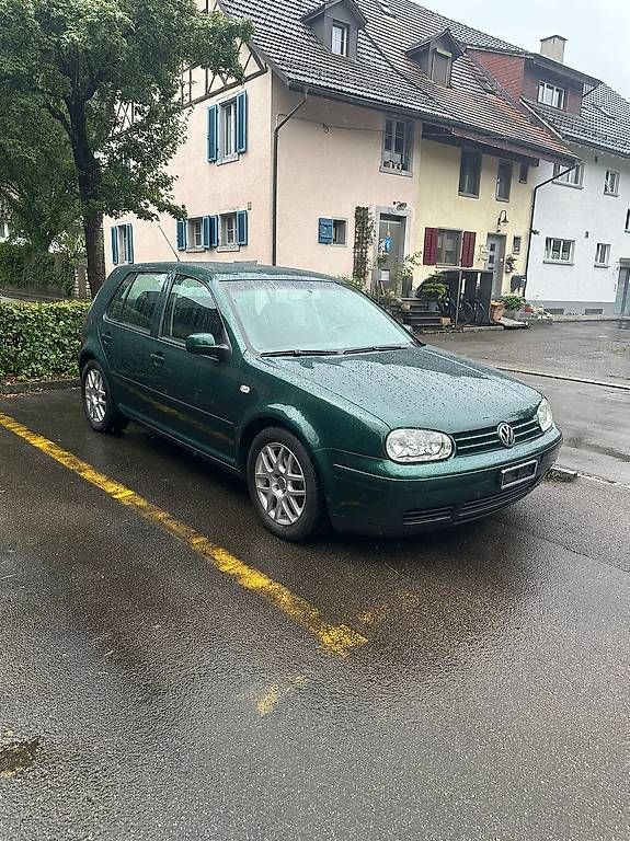 VW Automobili: Golf 4 /mfk/1.9 tdi – Usato da Neftenbach venduto da ycc_55kr 1
