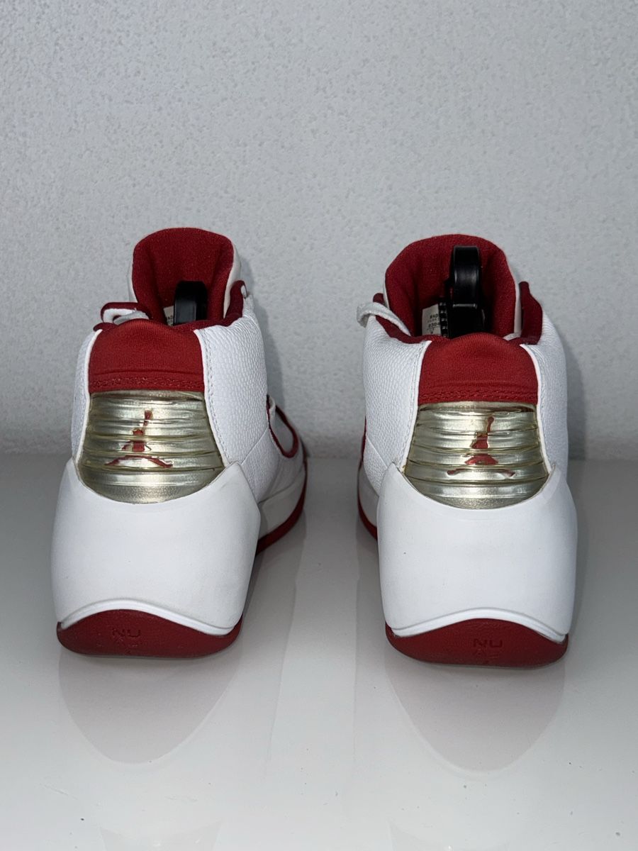 Jordan Herrenschuhe: Air Jordan 2 Retro White/Red – Gebraucht aus Glattpark(Opfikon) von modewelt 1