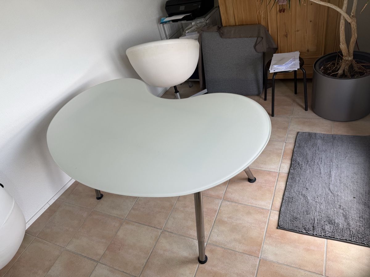 Ikea Schreibtische: Bürotisch Glass Design – Gebraucht aus Dürnten von baybcats 1