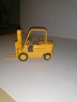 Caterpillar Gabelstapler FIAT, Miniaturas Nr. 215 Spanien