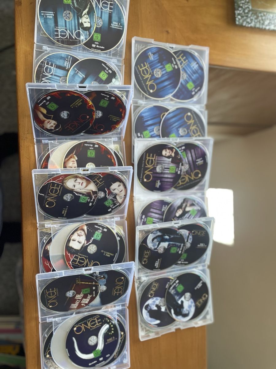 Tutti i DVDs: DVD Box: Once Upon a Time - Staffel 1-7 - Märchenhaft! – Usato da Gebenstorf venduto da Melinhey 2