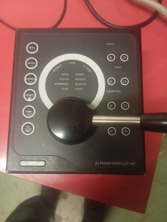 Steuerung: Alphatron AlphaPilot MF Mk1 Autopilot Black – Gebraucht aus Basel von Petergunn