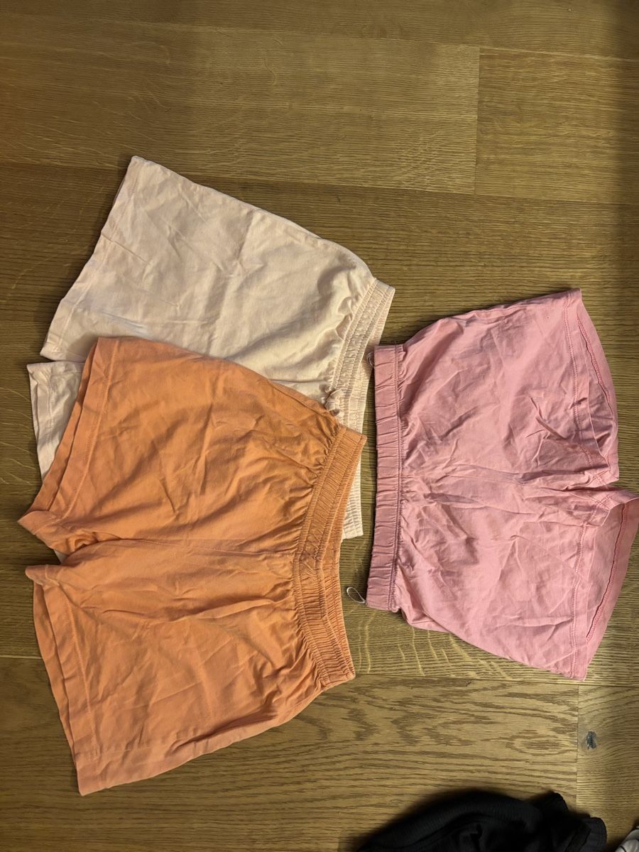 Lotti & Set di vestiti: Mädchen Sommer Kleiderpaket Grösse 146-158 – Usato da Würenlos venduto da Ashley24 1