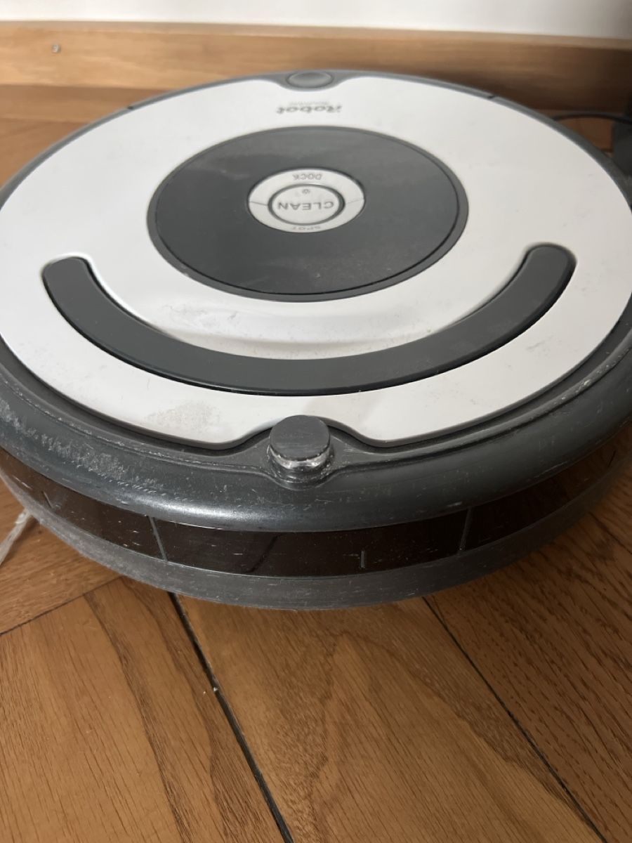 Irobot Aspirapolveri & Accessori: Roomba 675 – Usato da Zürich venduto da Cat1.3 4