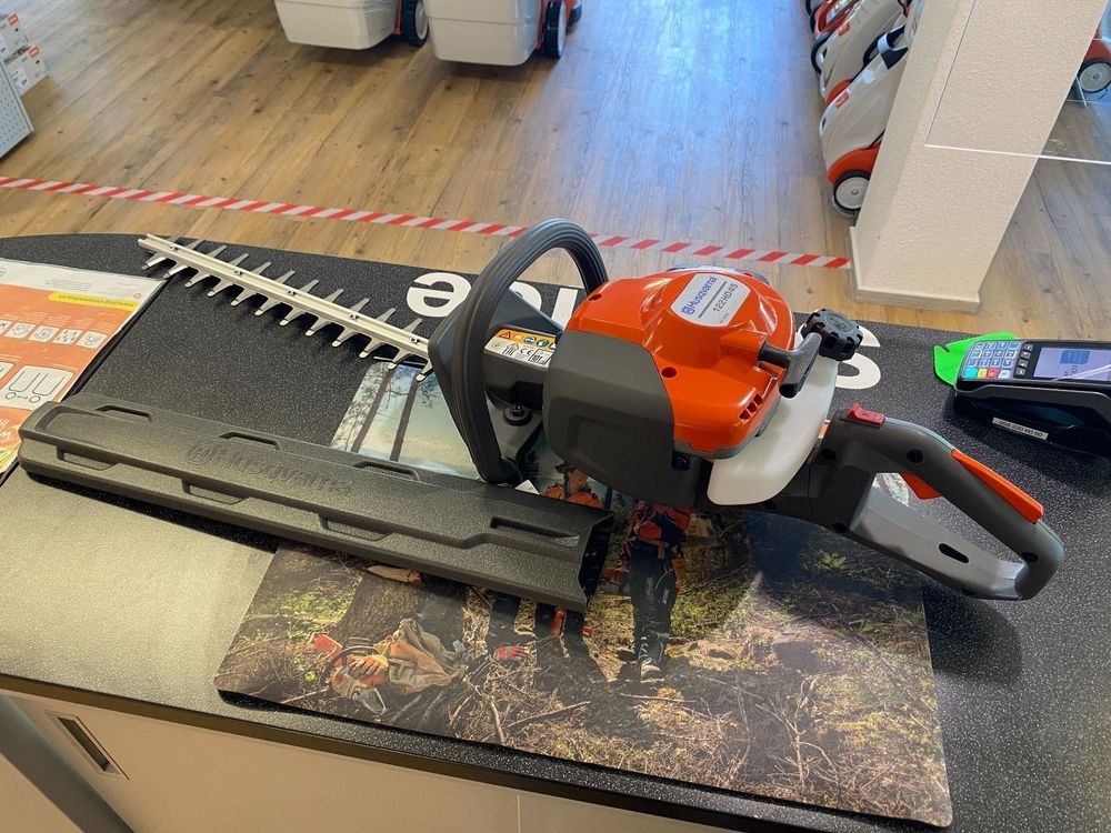 Heckenschere Husqvarna Benzin 122HD45 Kaufen auf Ricardo