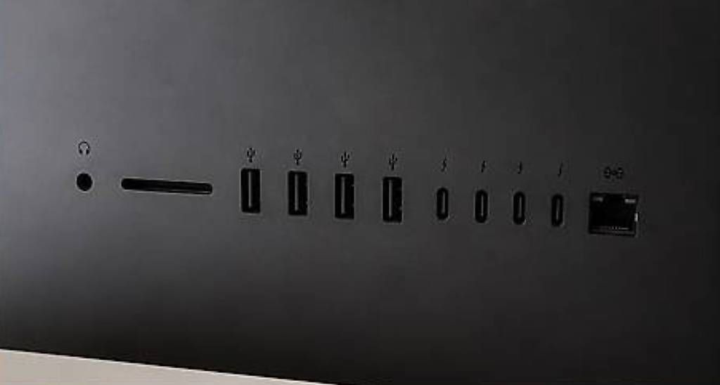 PCs: Apple iMac Pro 27" 5K Space Grey Komplett-Set – Gebraucht aus Zürich von xoxsk 3
