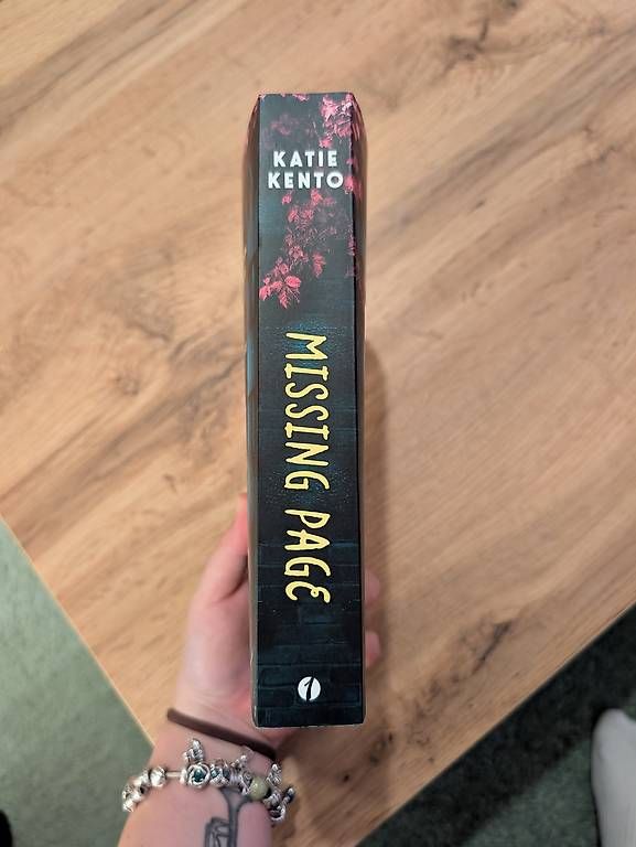 Livres: Missing Page – D'occasion à Reinach BL par jas_ww6d 3