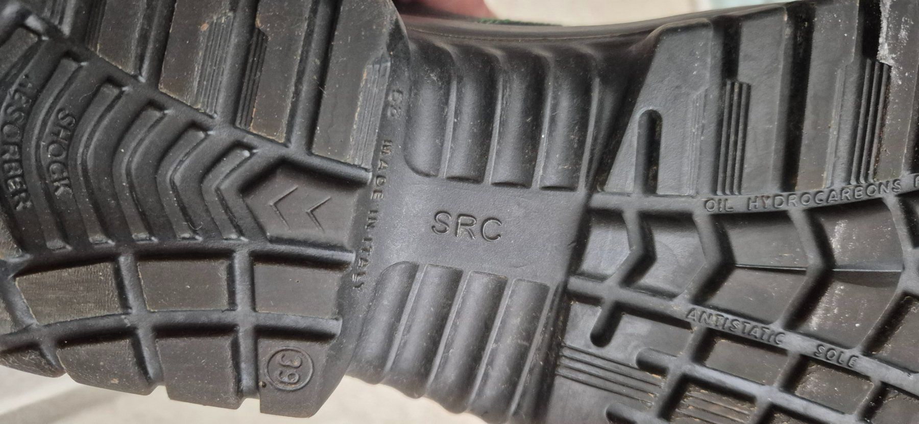 Scarpe da uomo: Chaussures de sécurité – Usato da Villars-sur-Glane venduto da Verocac 3