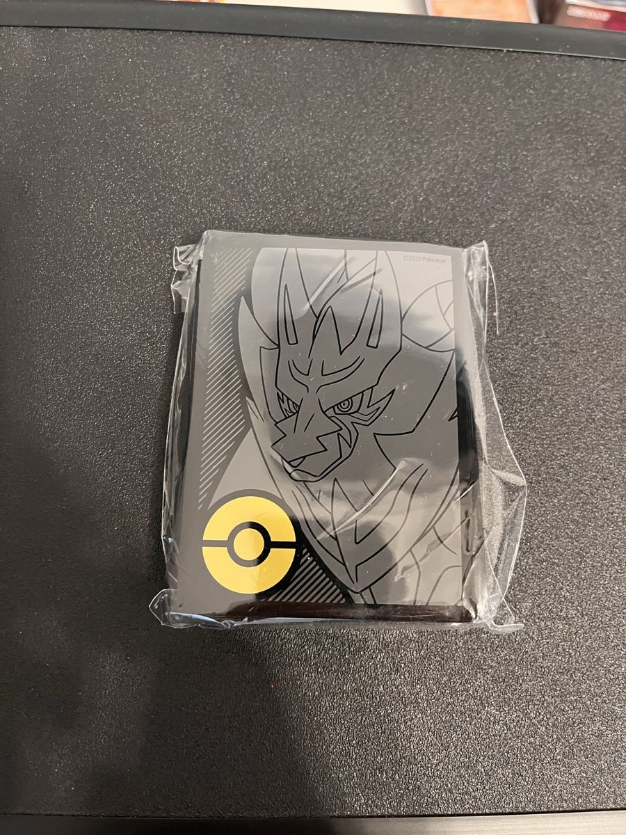 Pokémon Cartes à collectionner: Pokemon Kartenhüllen Zacian Neu – Neuf avec emballage d'origine à Winterthur par Brachypelma007