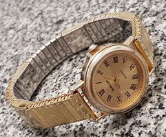 Schöne Damen Uhr  MUELLER