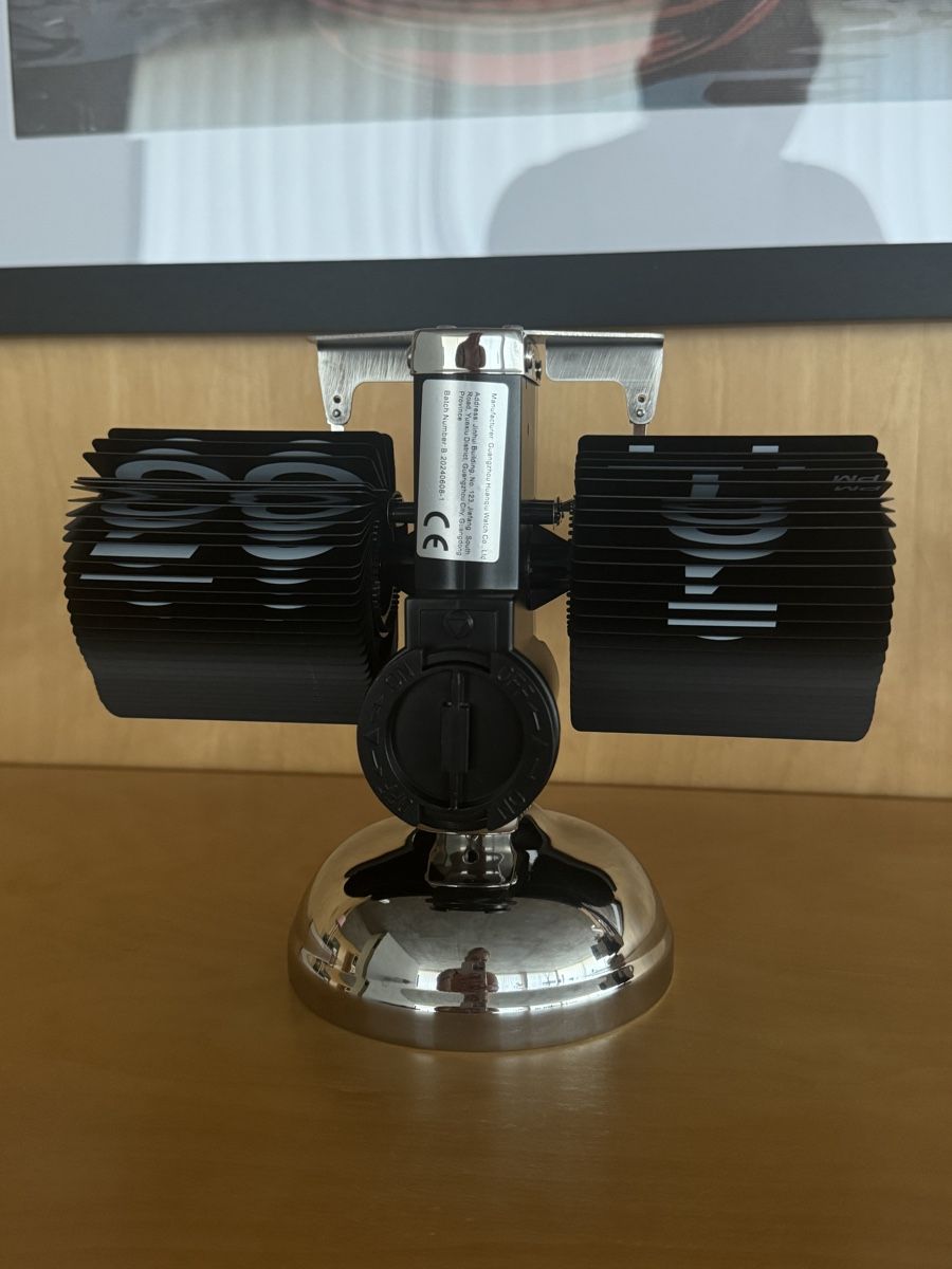 Stand- & Wanduhren: Flip Clock Uhr Retro Design in Silber/Schwarz – Neu (gemäss Beschreibung) aus Chur von arxi 4