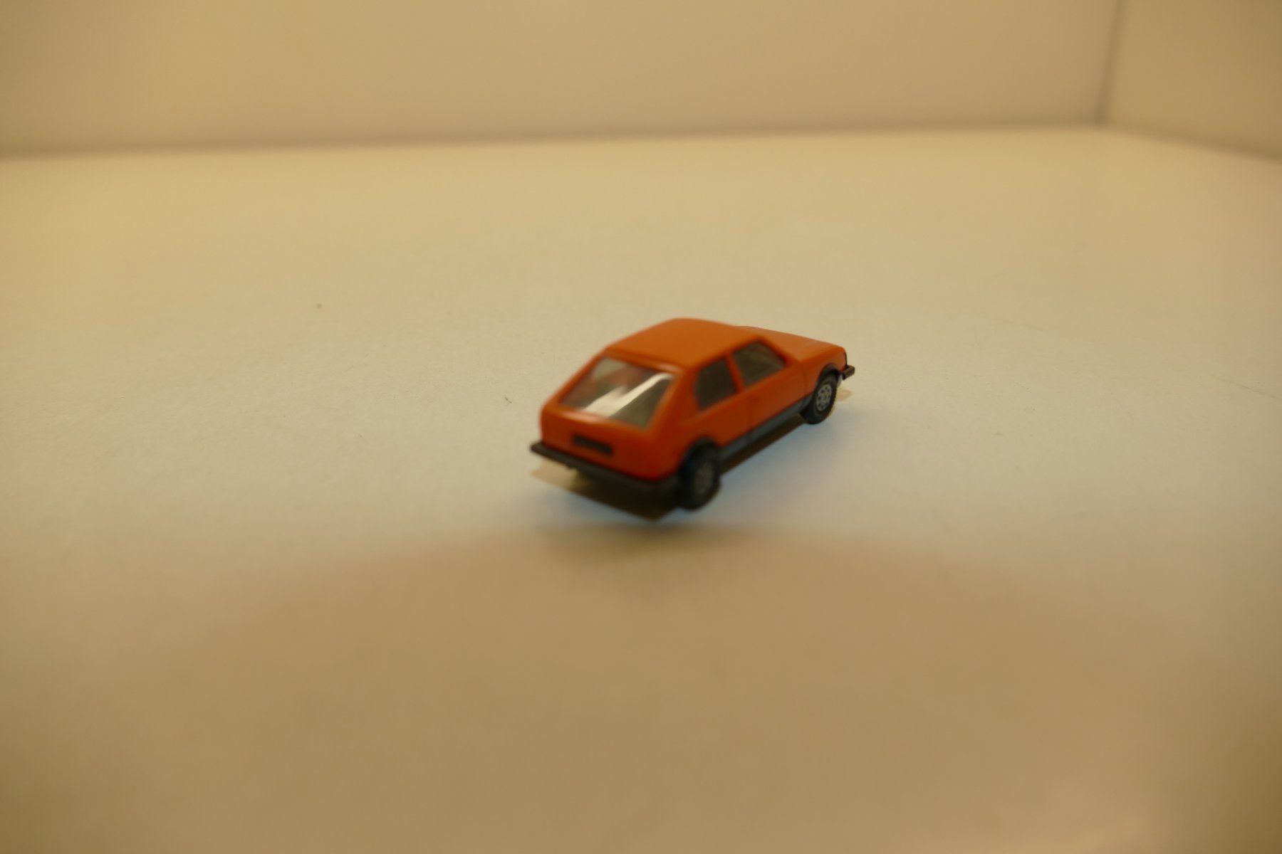 Herpa Modellini d'auto: Herpa 1:87: Opel Kadett SR orange – Usato da Niederhasli venduto da Flash32 2