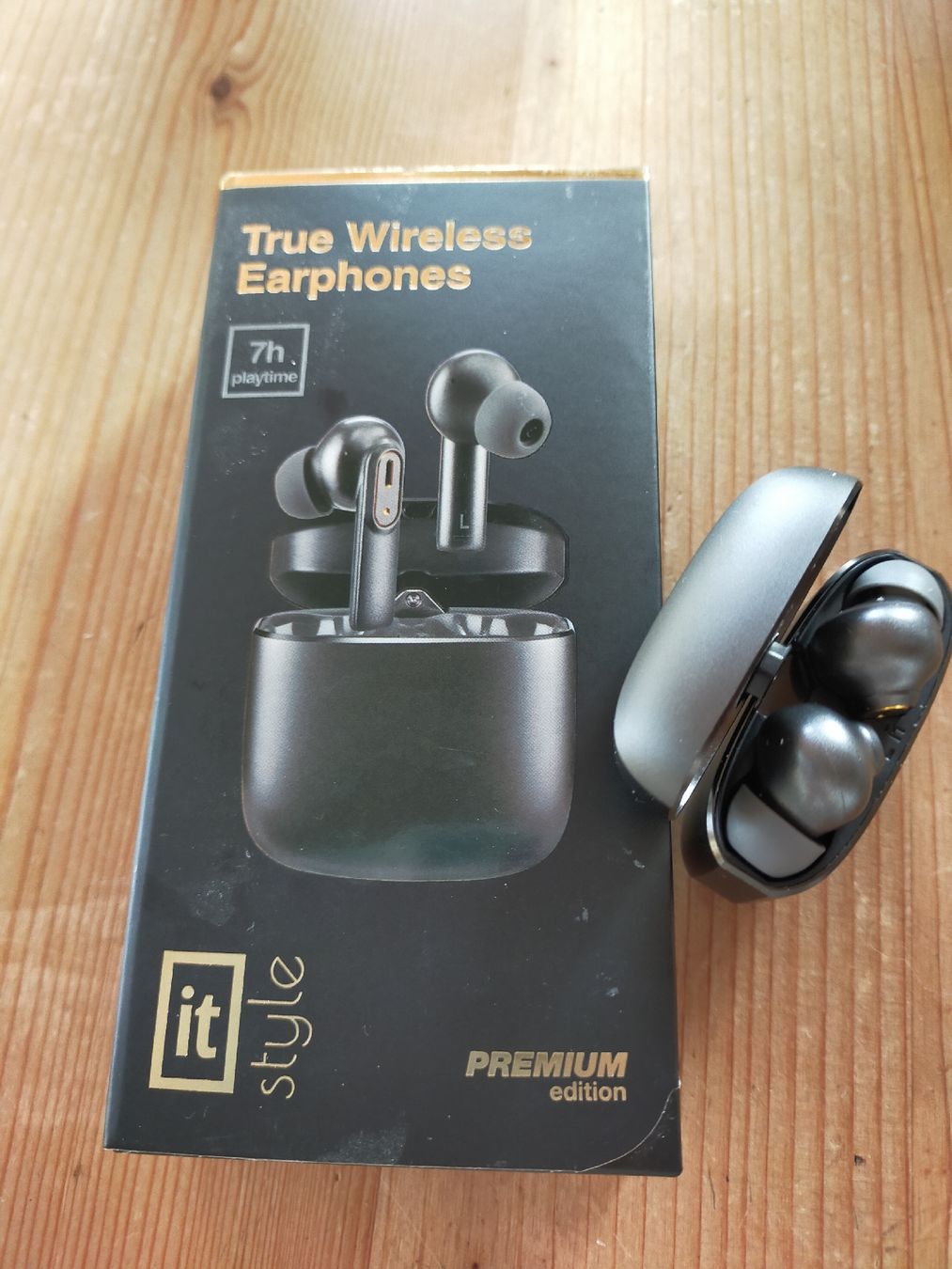 Cuffie: It Style True Wireless Earphones.Neu+Orginalverpackt – Nuovo e nell'imballaggio originale da Oberhofen TG venduto da tryxta
