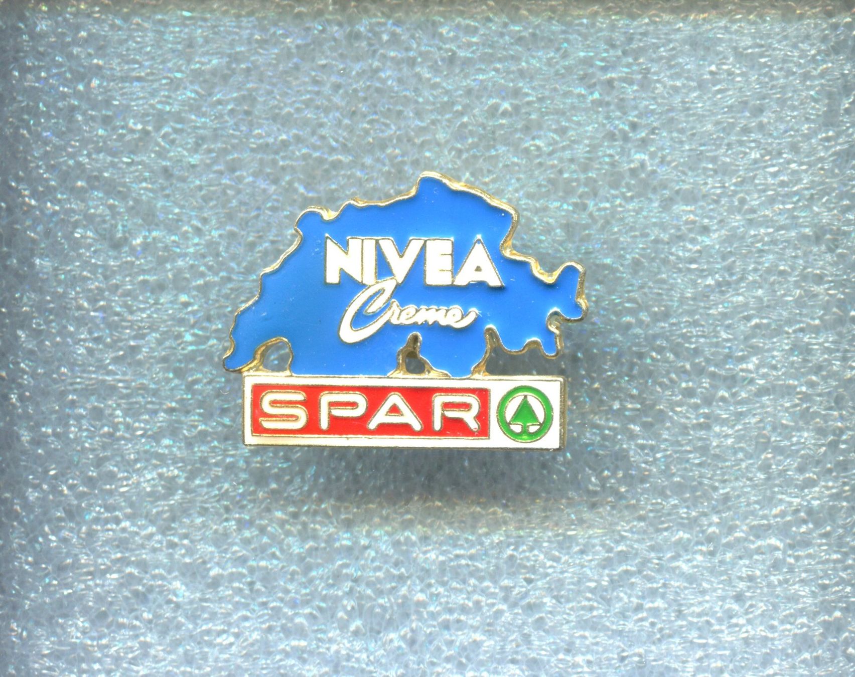 Placchette & Badge: SPAR  NIVEA Creme – Usato da Winterthur venduto da Sammleroase