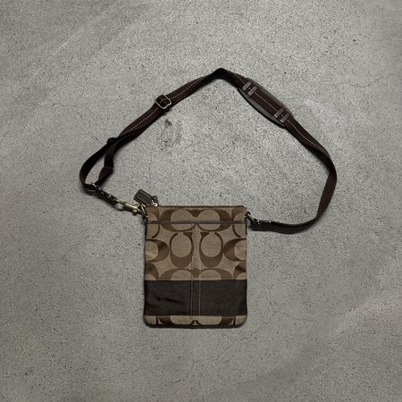 Vintage Y2K Coach Umhängetasche C0749 Canvas Monogram