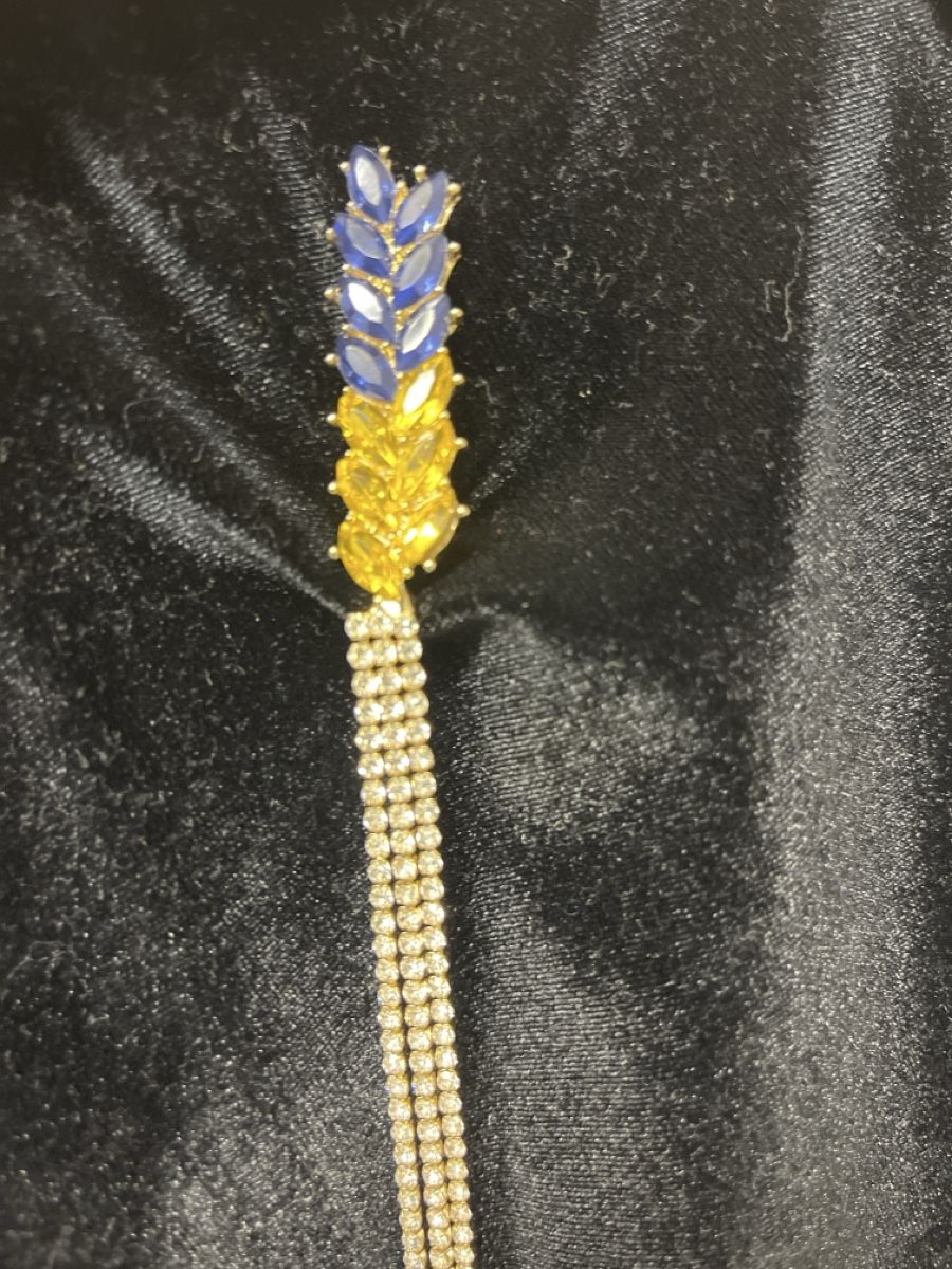 Broches & Aiguilles: Weizenährenbrosche blau/gelb, 25 cm Neu – Neuf avec emballage d'origine à Möhlin par mil_h55x 1