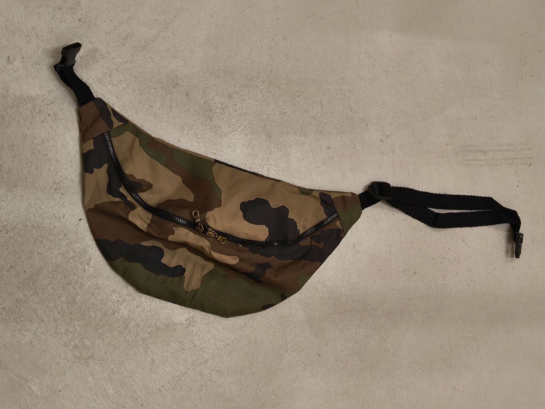 Borse: Gürteltasche / Französisches Camo – Nuovo (secondo la descrizione) da Schönenwerd venduto da leo_w99f