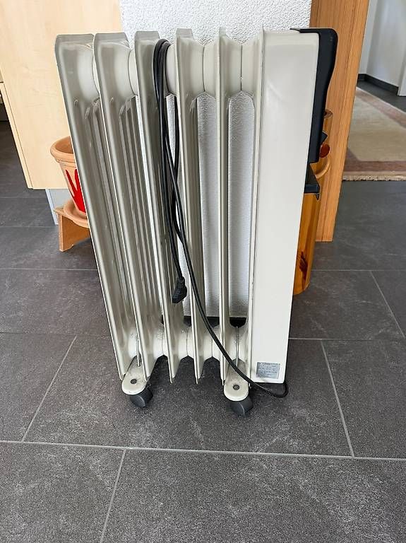 Heizgeräte: Elektro Radiator – Gebraucht aus Selzach von Olive8 1