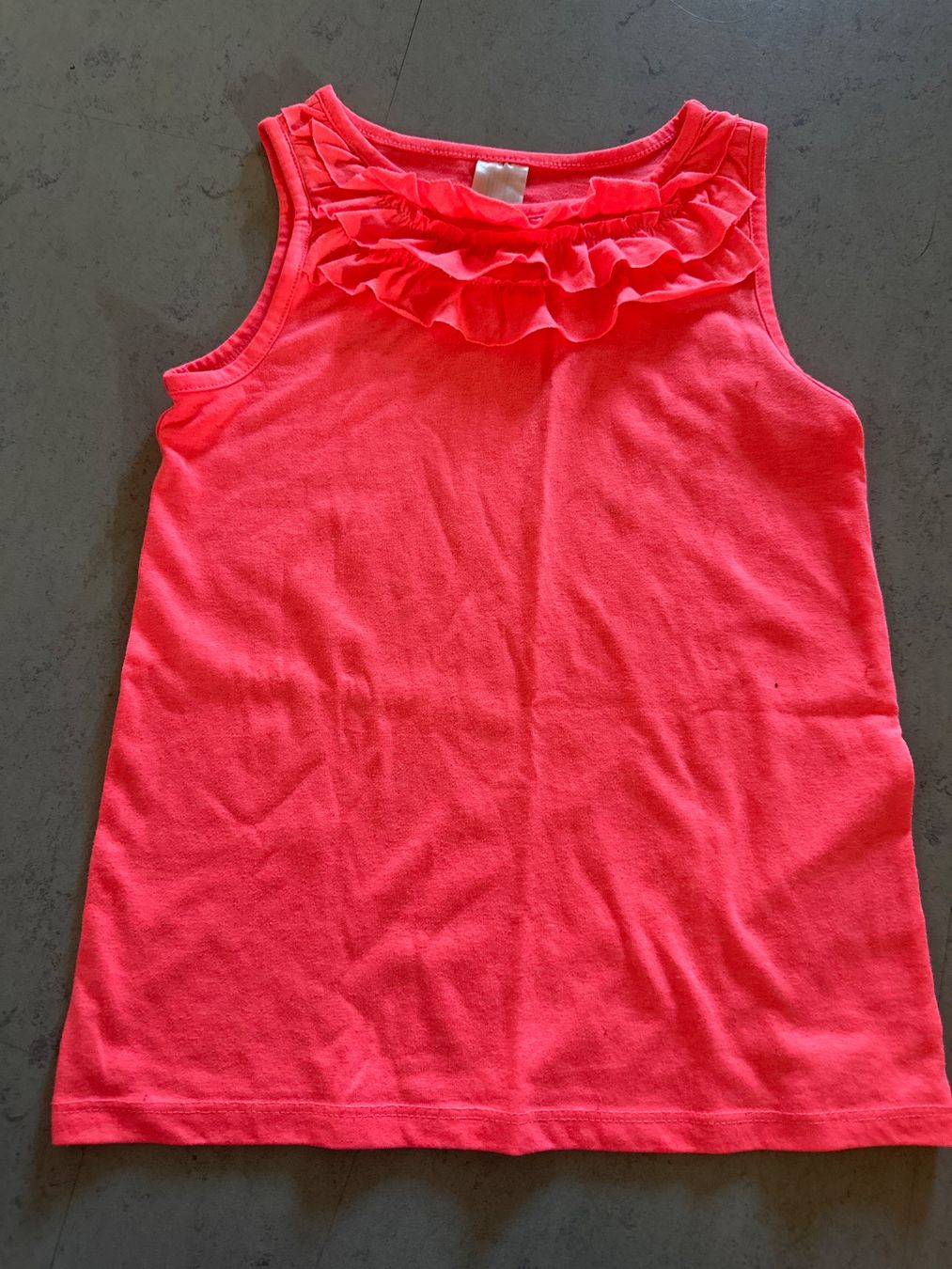 Blusen, T-Shirts & Tops: Shirt Gr 134 – Gebraucht aus Grüningen von lovinho