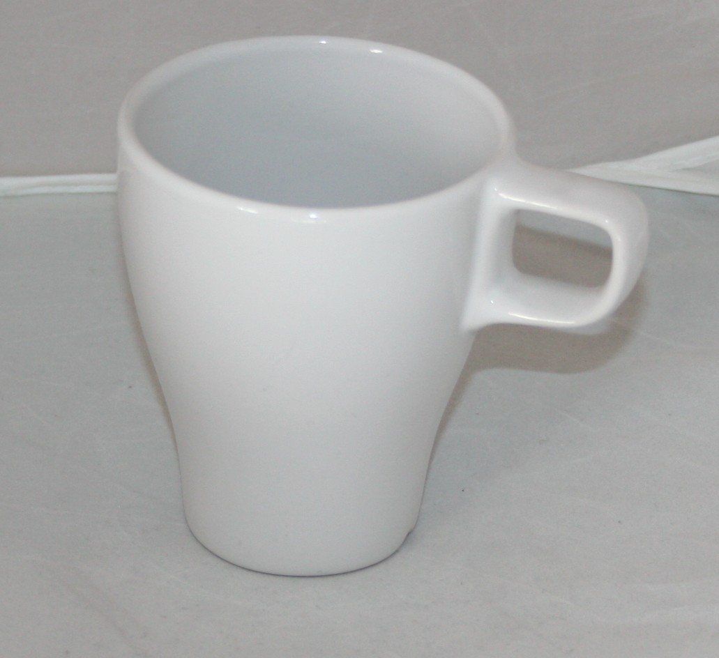 Tasses: Kaffeetasse weiss – D'occasion à Flüelen par Diversicum-Shop 1