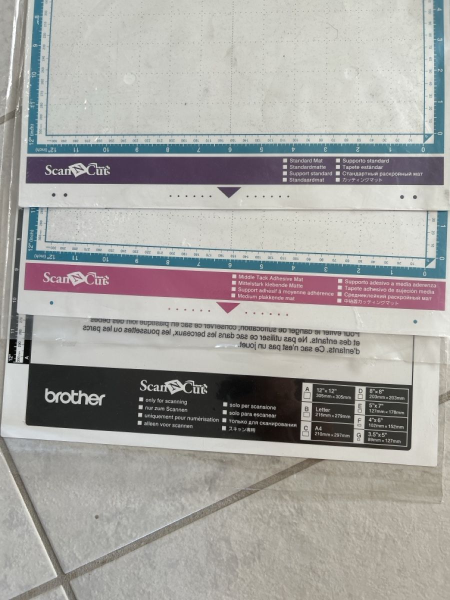 Brother Imprimantes: Plotter Brother ScanNCut CM900 – D'occasion à Lostorf par Venice16 1