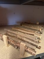 Holzlager für Bagger/ Kran 1:14