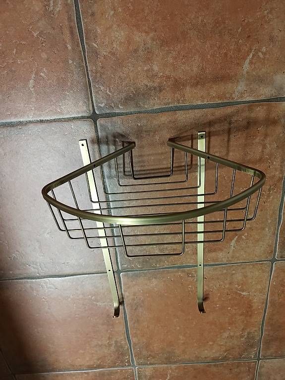 Supporti a parete: Accessoires pour la salle de bain – Usato da Arconciel venduto da gab_cjb2 4