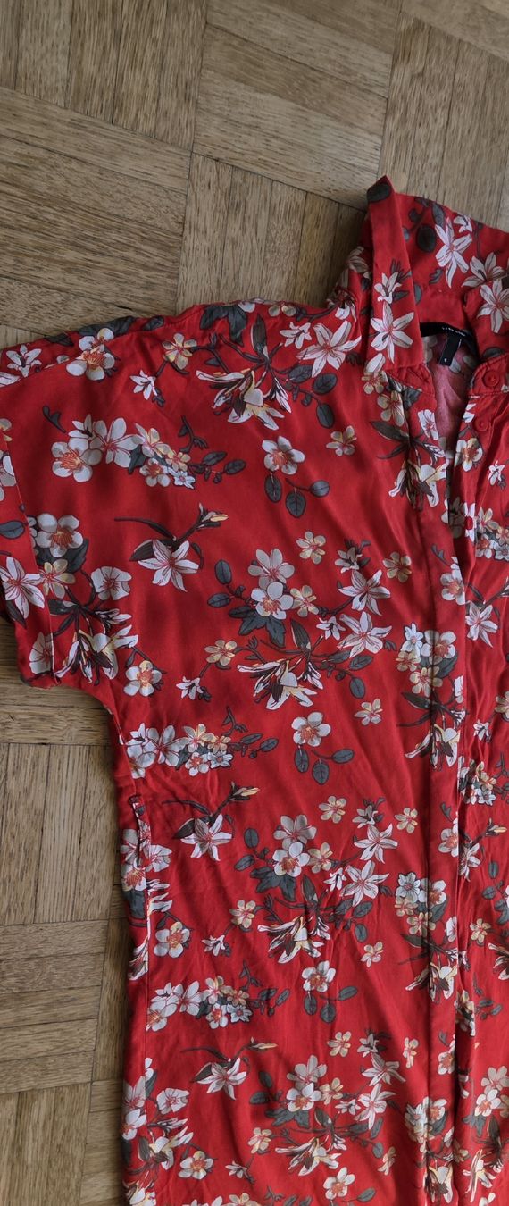 Vero Moda Camicette: Chemise rouge à fleurs Vero moda taille S – Usato da Yverdon-les-Bains venduto da van_dq65 7