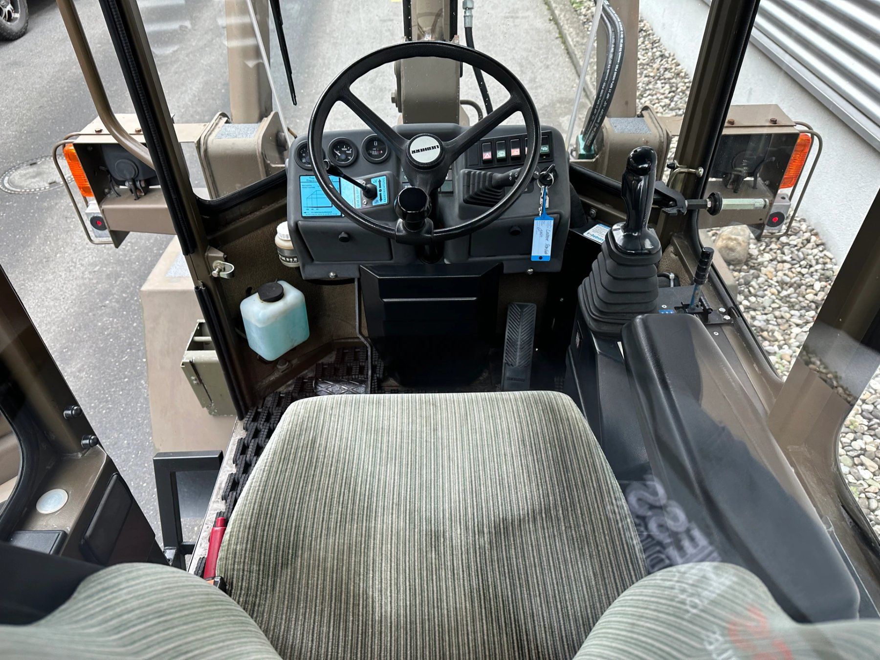 Veicoli commerciali: Liebherr L 508 – Usato da Alpnach-Dorf venduto da Hess-Automobile 2