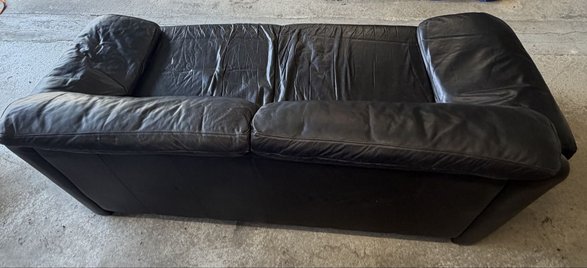 Divani: Ledersofa schwarz 3-Sitzer gebraucht – Usato da Kerzers venduto da skoopz5 3