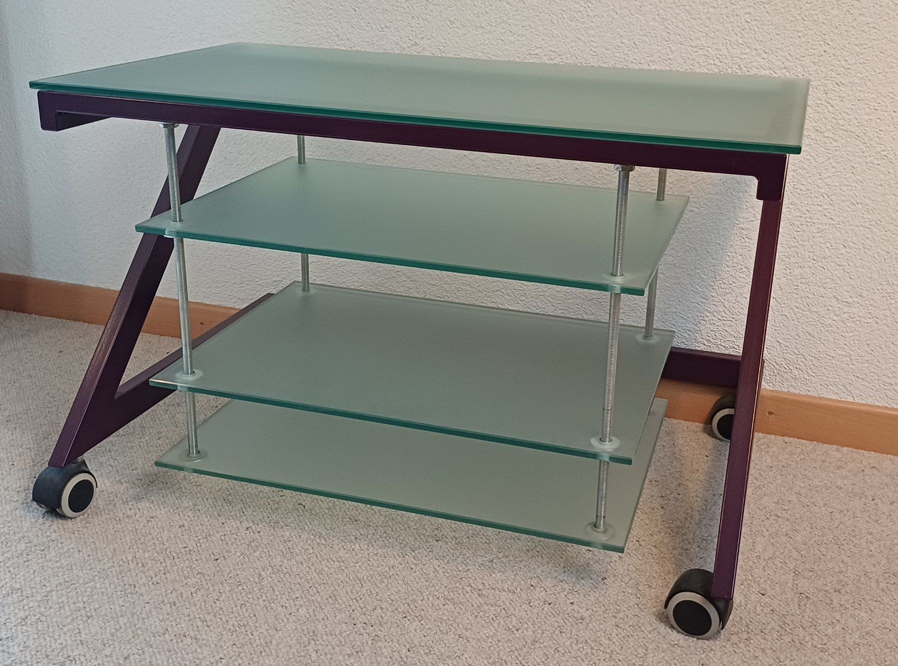 Mobili TV: TV - Rack – Usato da Bernhardzell venduto da Heibuc