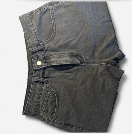 pantaloncini jeans 